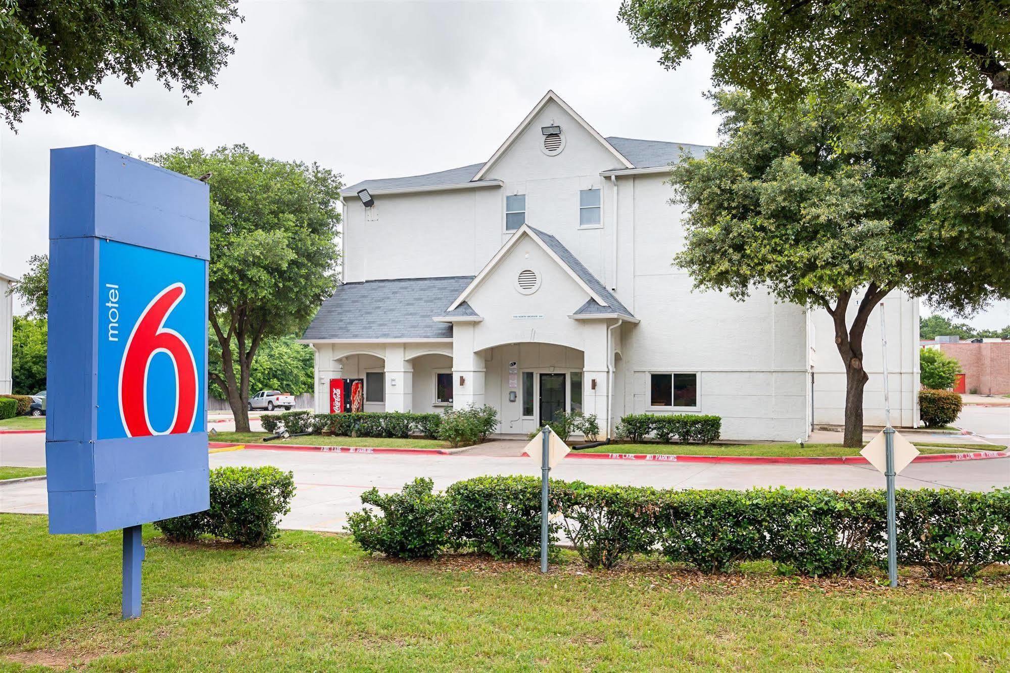 Motel 6-Grand Prairie, Tx - Near Six Flags Drive Ngoại thất bức ảnh